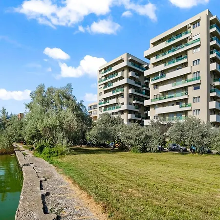 Moonlight Flower アパート *